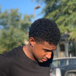 Meet your Posher, Sean